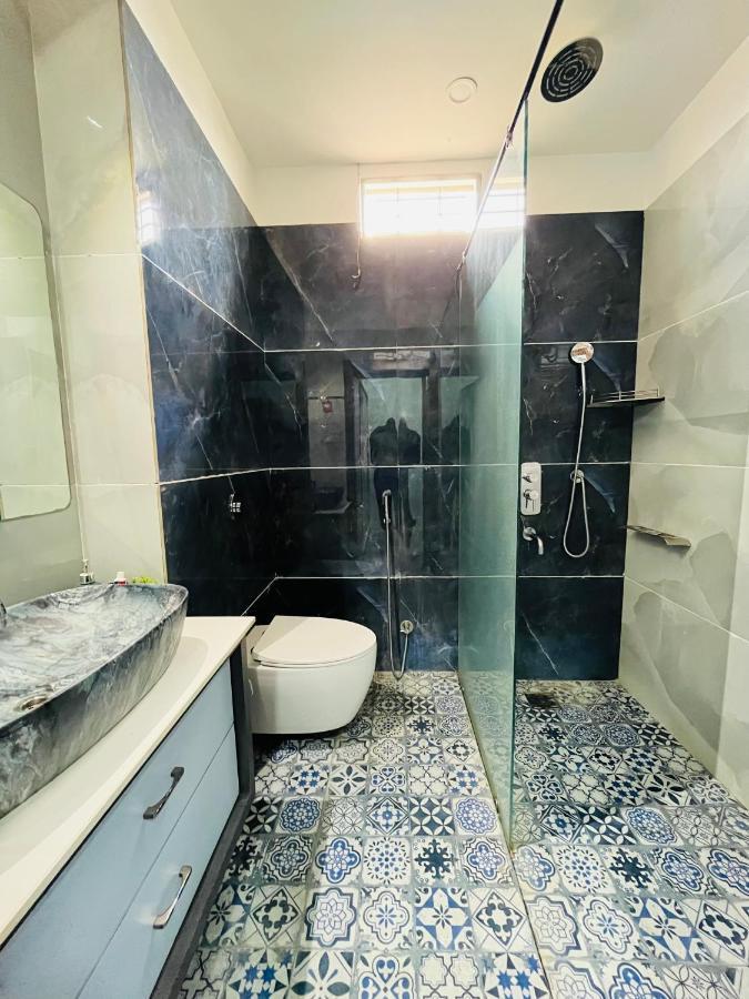 Shyam Sudha Home Stay Uddzsaín Kültér fotó