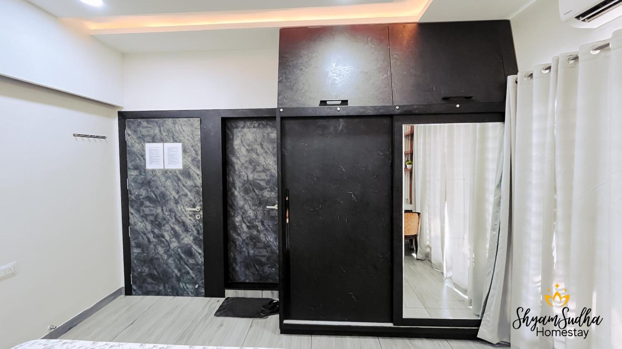 Shyam Sudha Home Stay Uddzsaín Kültér fotó