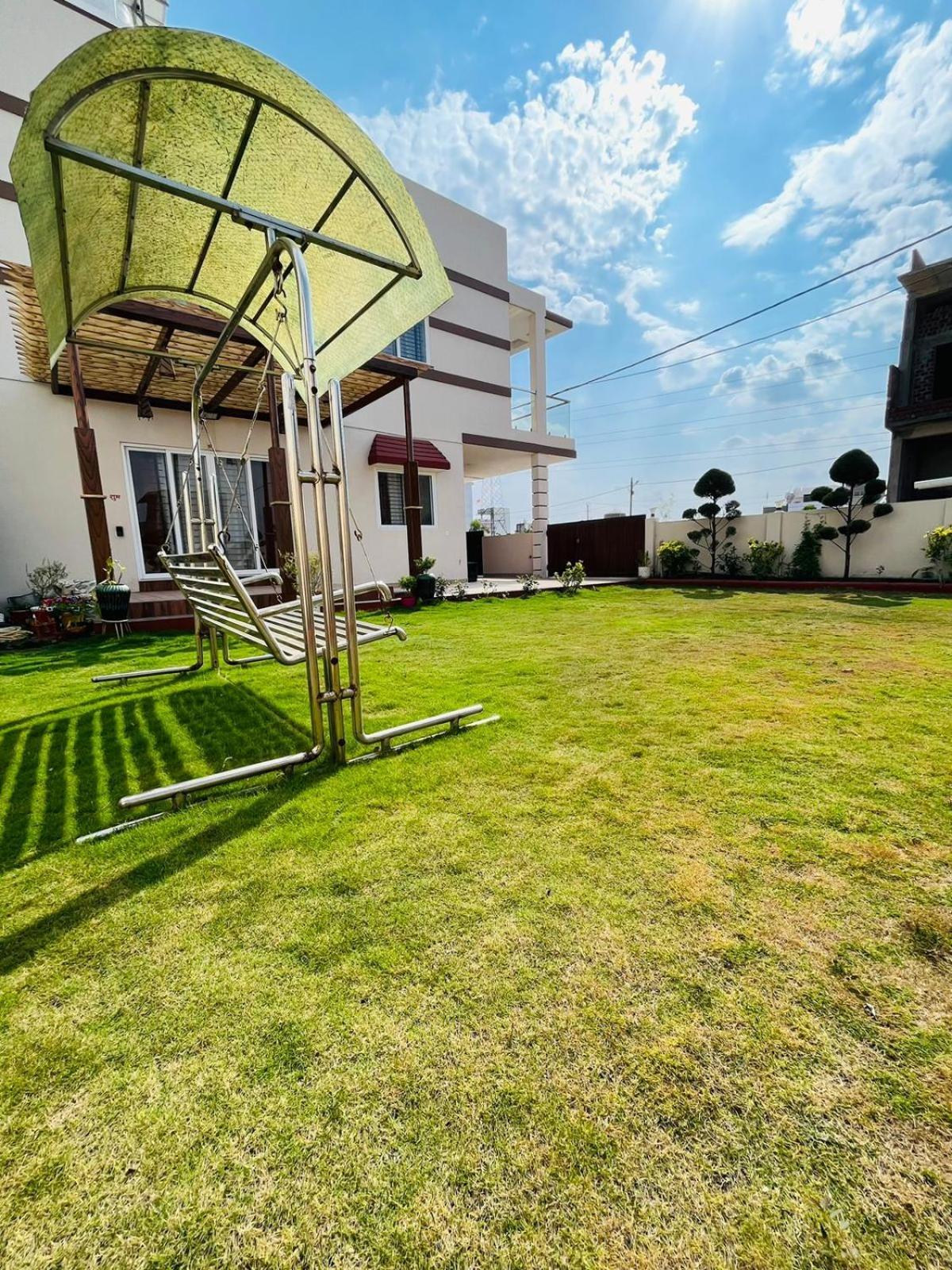 Shyam Sudha Home Stay Uddzsaín Kültér fotó